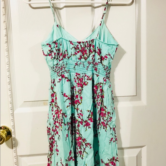 LOT OF 2 EUC STRAPPY SPRING SUMMER DRESS XS - Picture 5 of 5